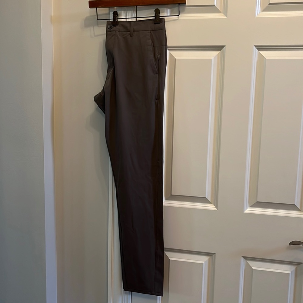 Vuori Mens Meta Pant size 30 NWOT